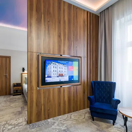 Sky Hotel