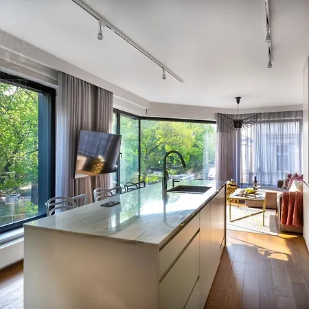 Modern View Of Planty Park Appartamento Cracovia