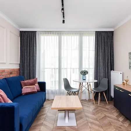 Na Debnikach - By Upstairs Апартаменты