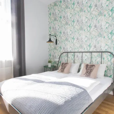 Krupnicza Modern Old Town - By Upstairs Apartment *