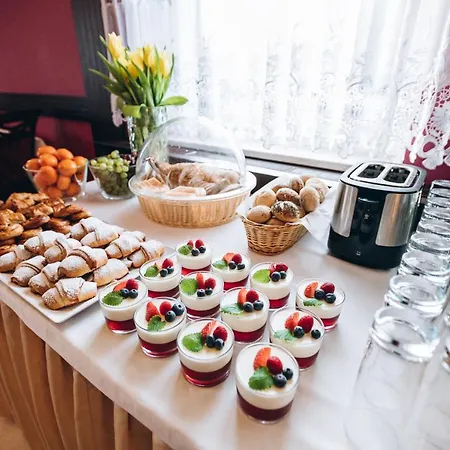 Bed & Breakfast Dworek Magnat