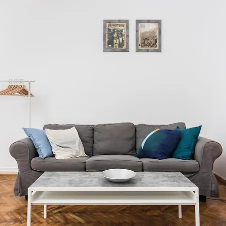 Apartament In The Jewish Quarter *