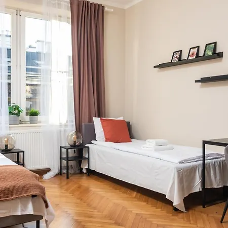 Spacious Around The Food Market - 5' To The Market Square - By Upstairs Krakow