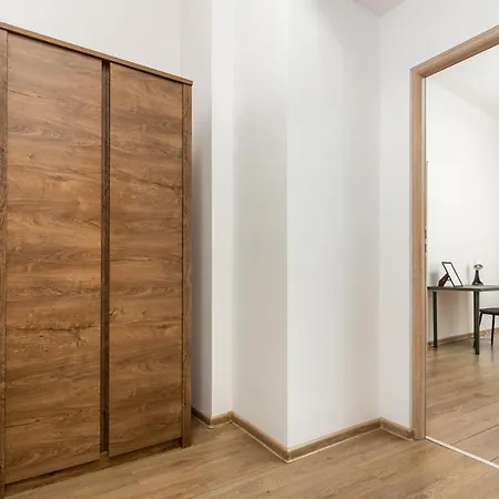 Apartment Kollataja - 2 Bedroom Old Town - By Upstairs *