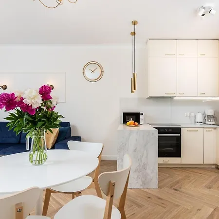 Apartment Atrium - Old Town Luxury - By Upstairs Krakow