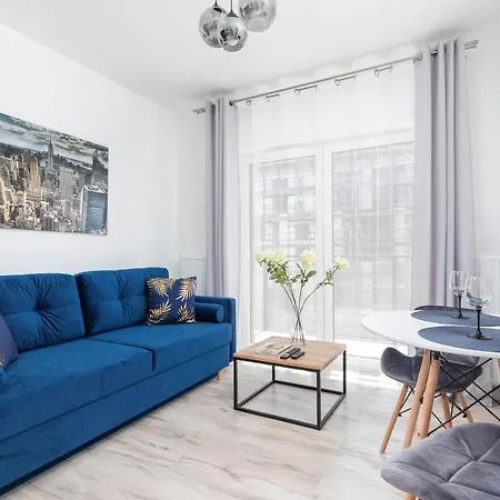 Salsa Cracow By Renters Apartment *