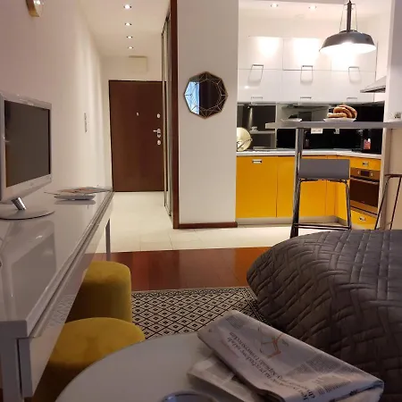 Apartament Klimatyzowany Przy Dworcu Głównym *