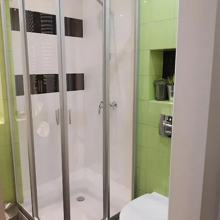 Apartament Klimatyzowany Przy Dworcu Głównym *