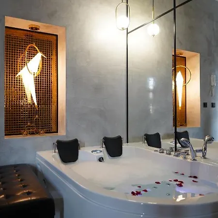 Apartment Apartament Z Jacuzzi W Sercu Miasta
