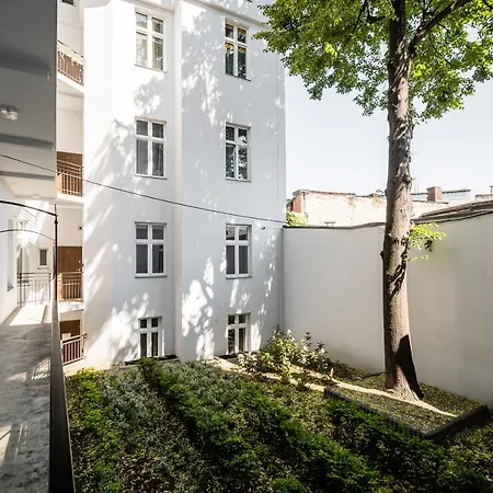 Royal Old Town Appart hôtel 3*