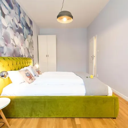 Apartment Krupnicza Modern Old Town - By Upstairs