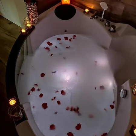 Apartment Jacuzzi