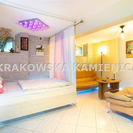 Apartment Piwniczka W Krakowskiej Kamienicy - Studio