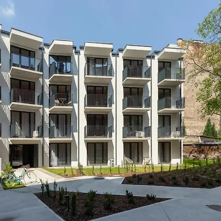 Apartment Deluxe Cracow Arianska By Renters Krakow
