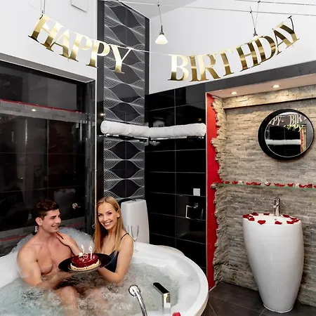 Komorowski Luxury Guest Aparthotel