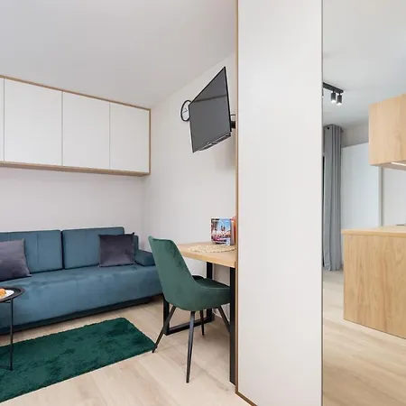Modern Srodmiescie By Renters Krakow