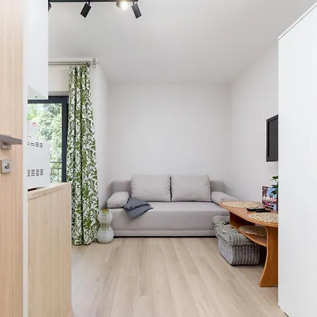 Modern Srodmiescie By Renters