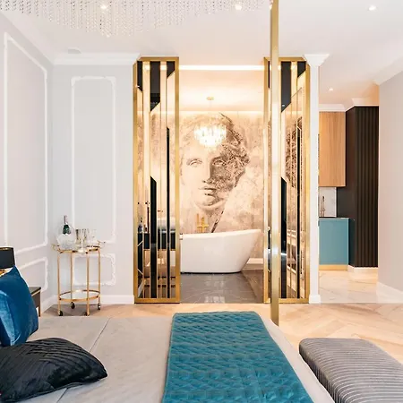 Crystal - Loftaffair Collection Apartment
