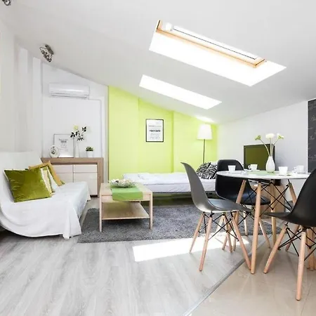 Urban Nest Lazarza 3 * Krakow