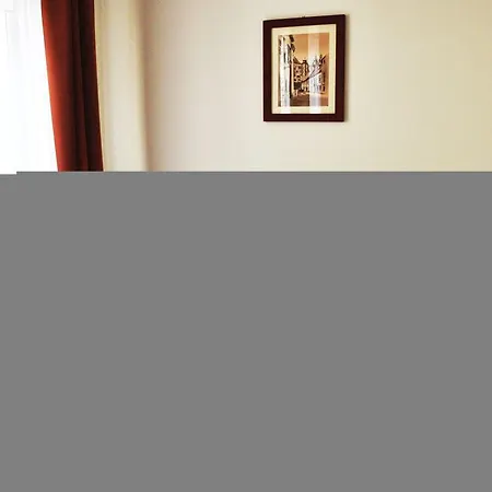 Aparthotel Maly