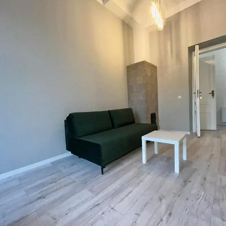 Limanowskiego 2 Apartment *