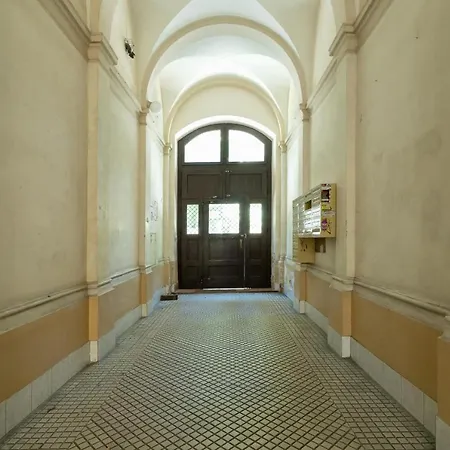 Appartement Mezzanine Microapartment Cracovie