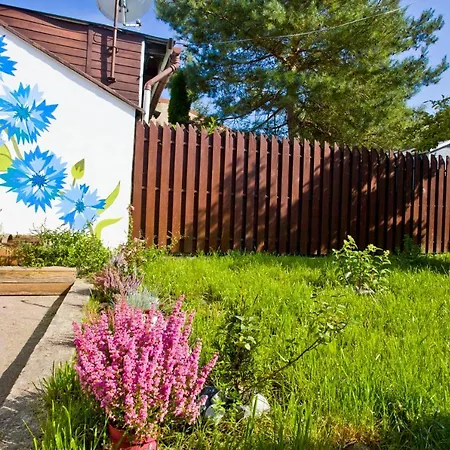 Uroczy Domek Parterowy I Bezplatny Parking Holiday home