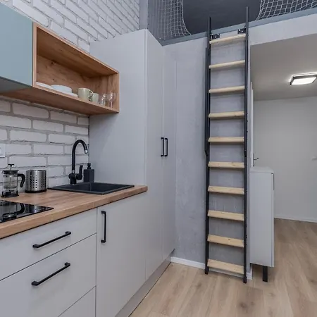 Parkside Fresh - Old Town - By Upstairs Krakow