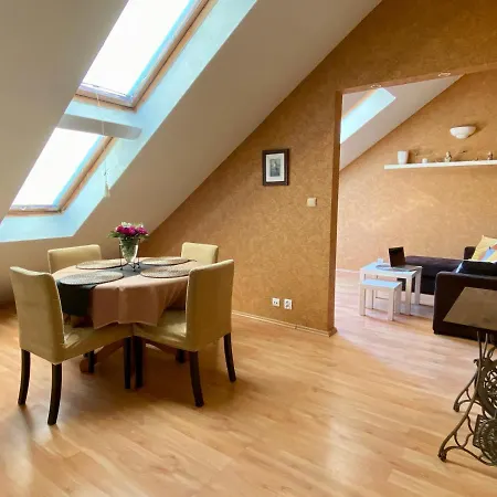 Dekoratoria Apartment *