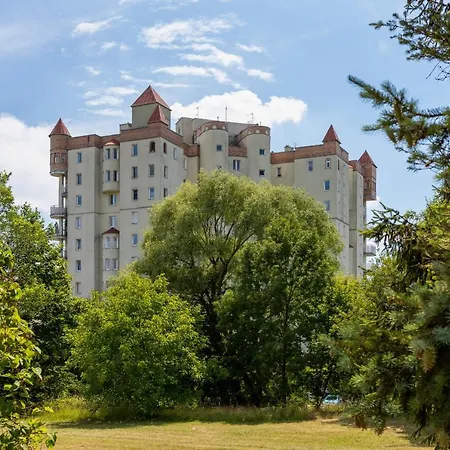 Apartment A'la Castle Wysockiej By Renters