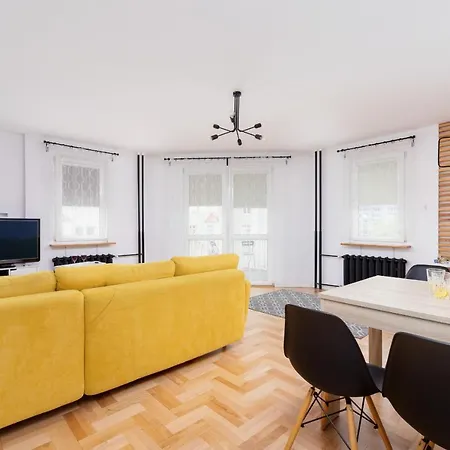 Apartment A'la Castle Wysockiej By Renters
