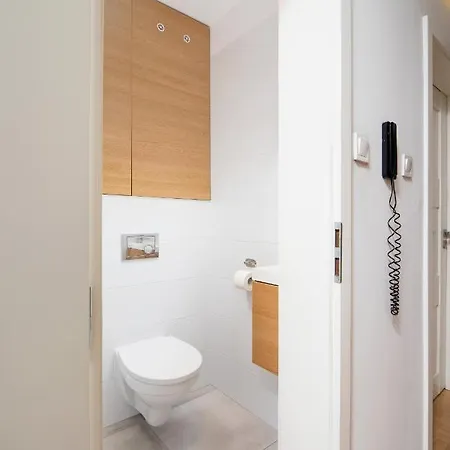 A'la Castle Wysockiej By Renters Apartment