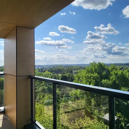 Luxury View Apartment *
