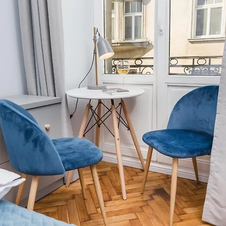 Traveler's Choice - Old Town - By Upstairs * Krakow