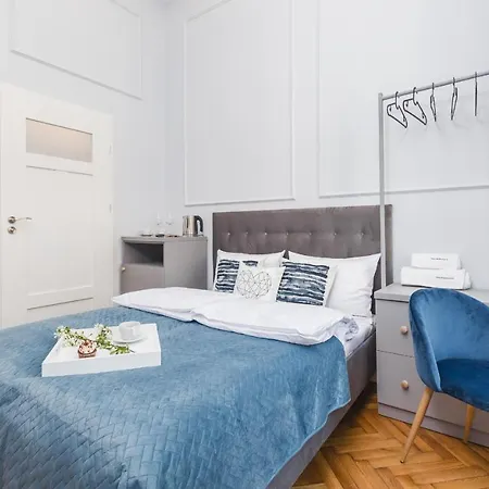 Apartment Traveler's Choice - Old Town - By Upstairs