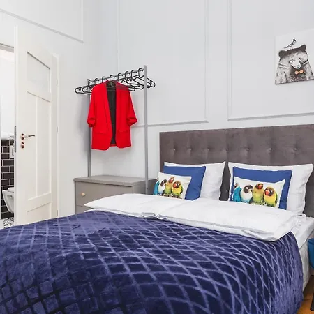 Traveler's Choice - Old Town - By Upstairs Apartment Krakow