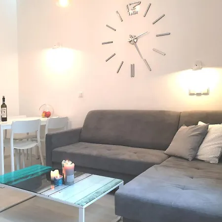 Abamus Apartment