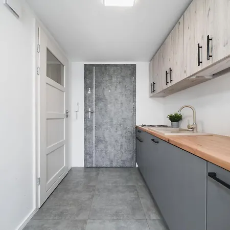 Ice Apartment