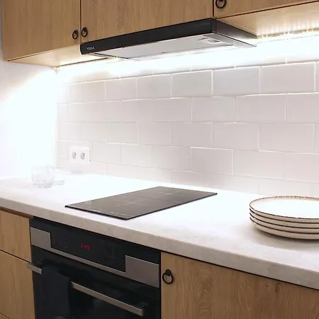 Kana - Stylish Apartment In Krakow - Close, Fast Wifi & Smart Tv Apartament