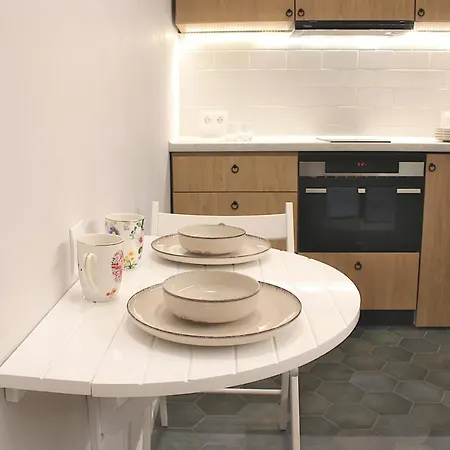 Kana - Stylish Apartment In Krakow - Close, Fast Wifi & Smart Tv * Kraków