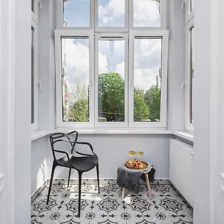 Traveler's Choice - Old Town - By Upstairs Apartment Krakow