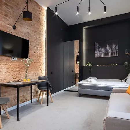 Apartament Floriańska 24 *