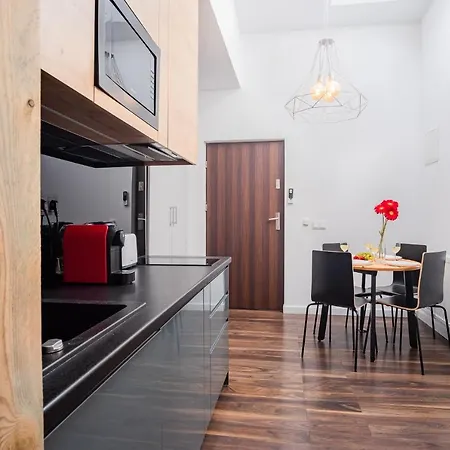 Apartament Floriańska 24 *