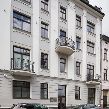 Apartment Uroczy Obok Opery I Dworca Glownego Z Netflix