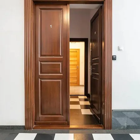 Apartment Uroczy Obok Opery I Dworca Glownego Z Netflix Krakow