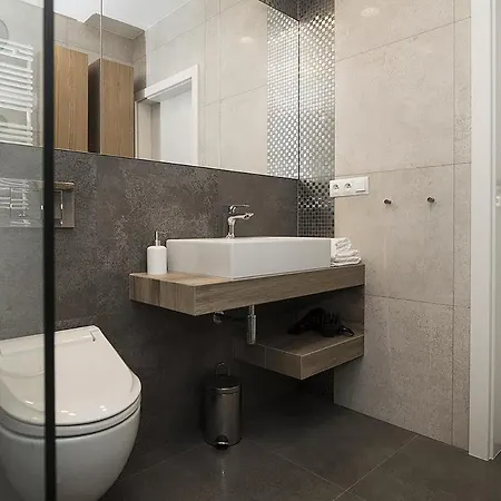 Landmark Apartament *