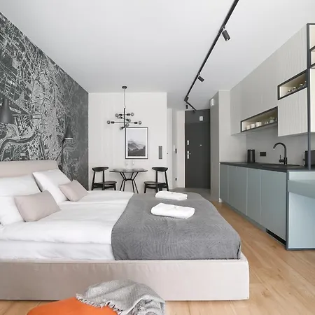 Apartment Deluxe Cracow Arianska By Renters Krakow