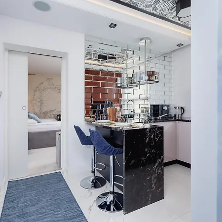 Luxurious Rozdroze By Renters Prestige * Krakau