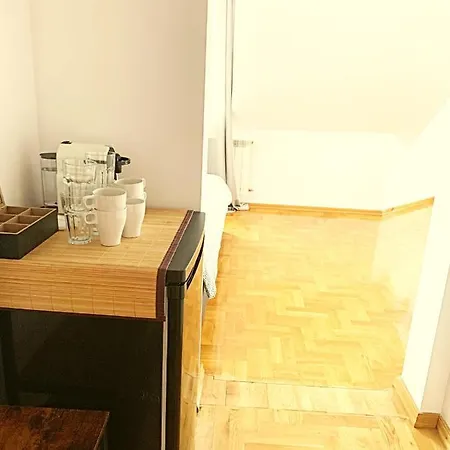 The Castle & - Free Parking - (adults Only) Apartment