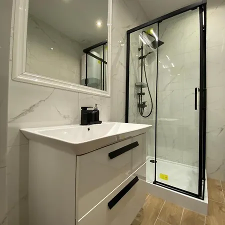 Dunin Majestic 4 Apartment
